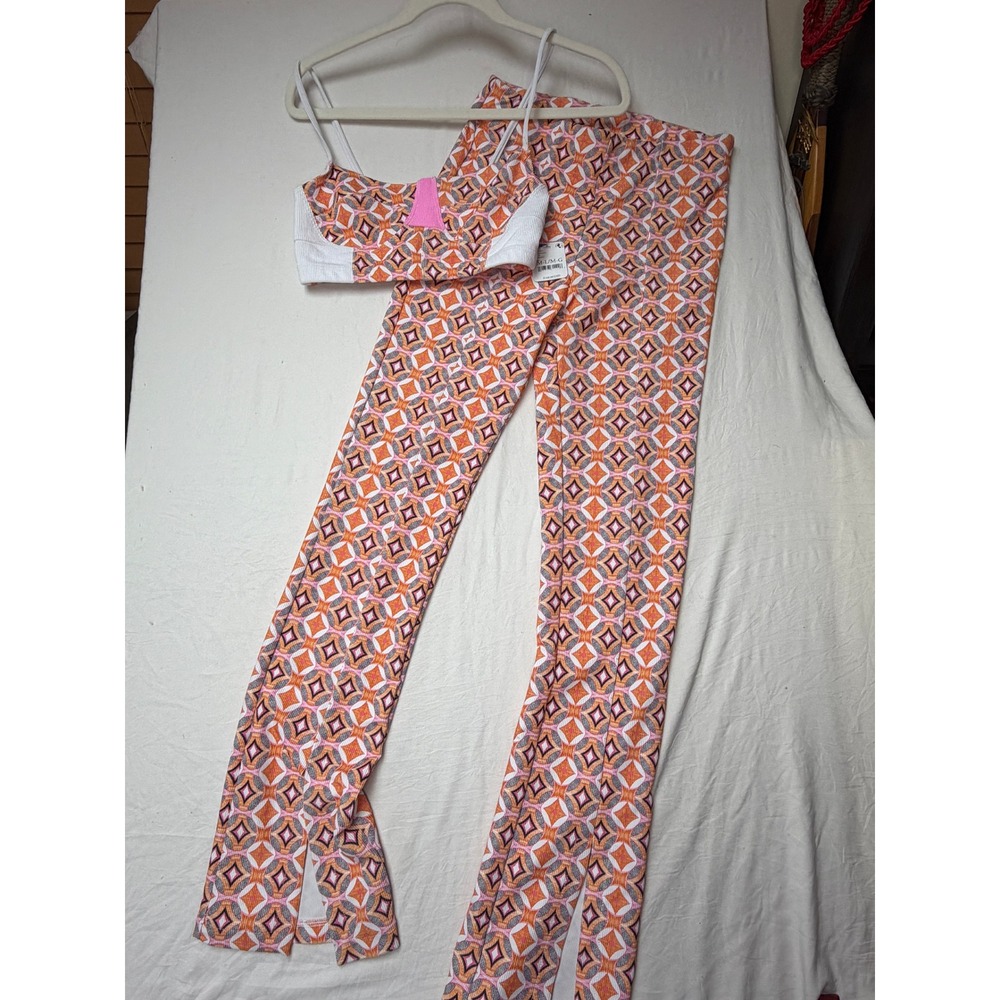 FP Movement x Onzie Geometric Print Bra and Flare Leggings Set Orange Pink M/L